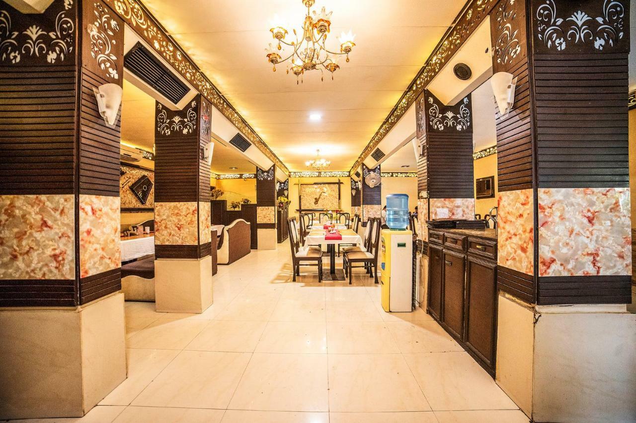 Fabhotel Santoor Geeta Bhawan Square Ιντόρ Εξωτερικό φωτογραφία
