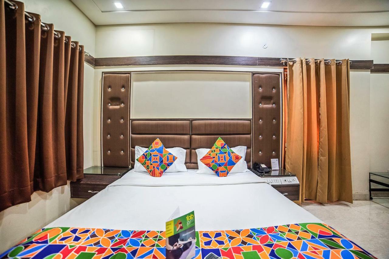 Fabhotel Santoor Geeta Bhawan Square Ιντόρ Εξωτερικό φωτογραφία