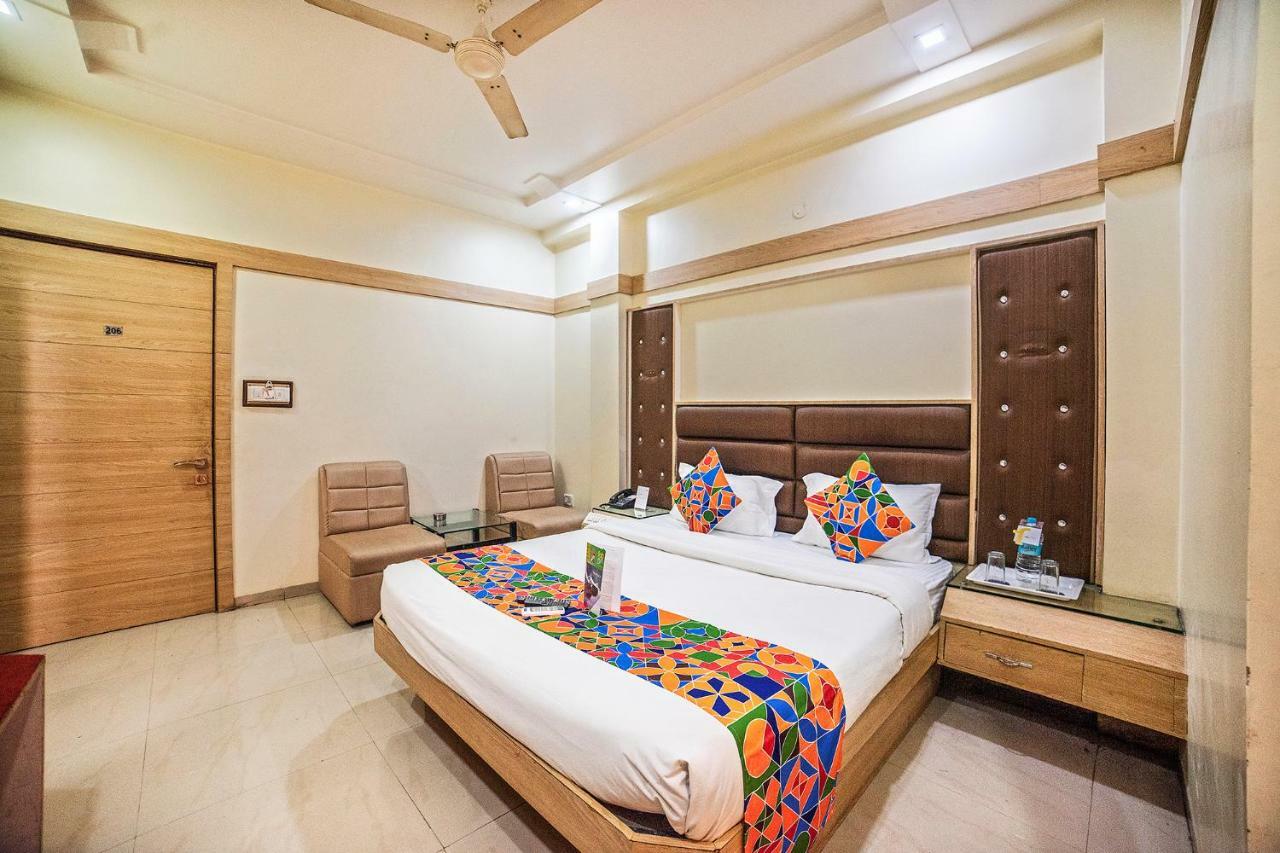 Fabhotel Santoor Geeta Bhawan Square Ιντόρ Εξωτερικό φωτογραφία